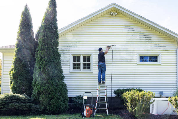 Best Solar Panel Cleaning  in Newport, RI